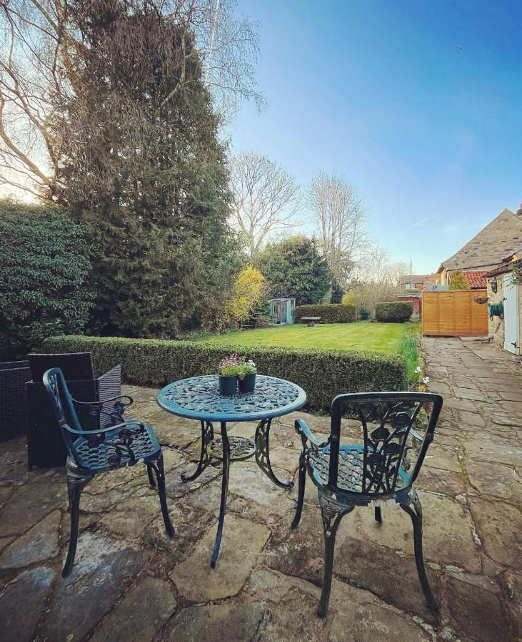 Burnley House Bed & Breakfast Hutton le Hole Exterior photo